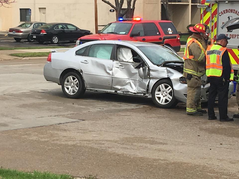 Carbondale Police Officer Injured In Crash - WSIL-TV 3 Southern Illinois